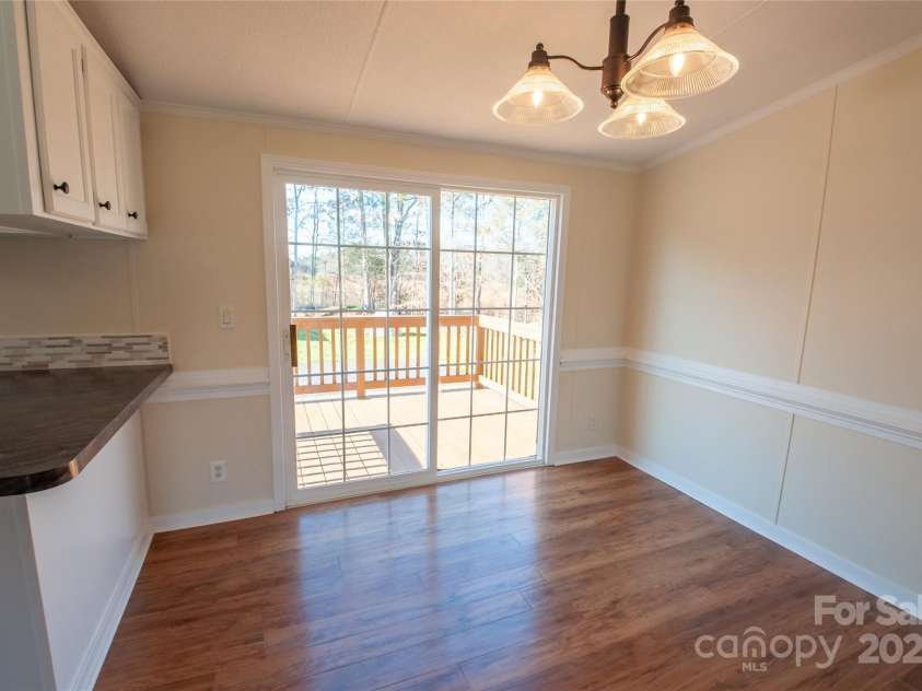 816 Perry Road, Troutman, NC 28166.  MLS# CAR4210141, YatesRealty ID 710. More dining area