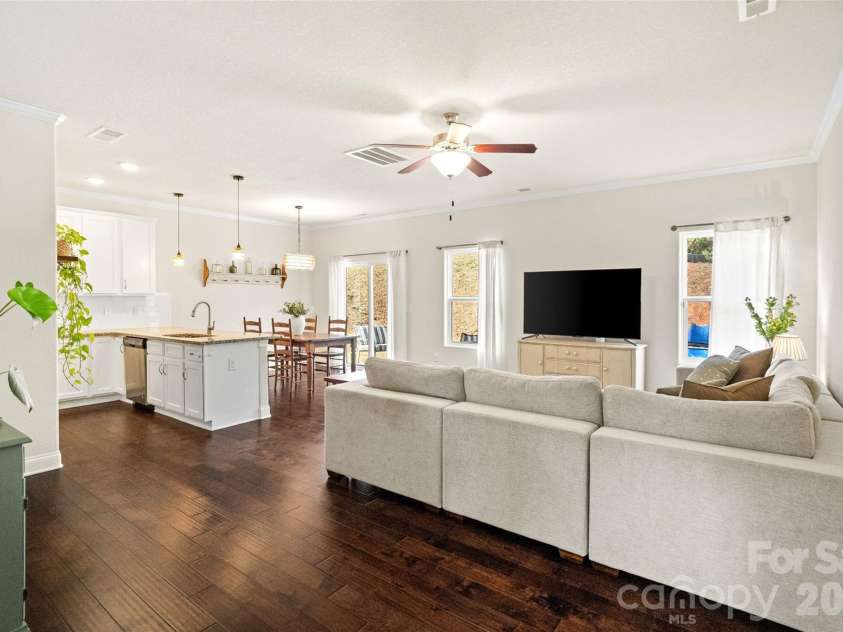 313 Praline Way, Fort Mill, SC 29715.  MLS# CAR4351105, YatesRealty ID 7100. 