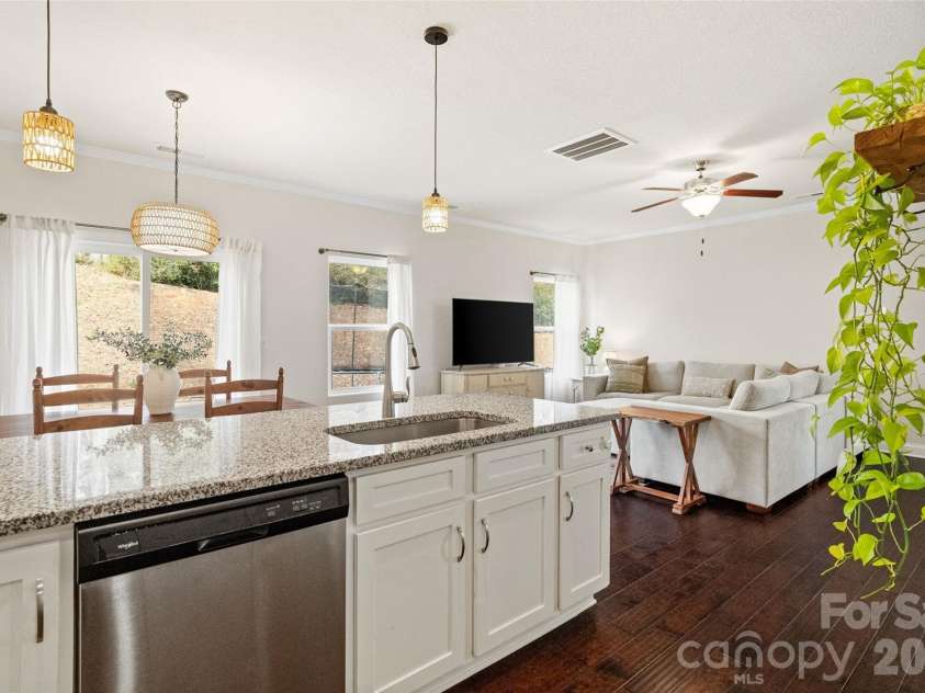 313 Praline Way, Fort Mill, SC 29715.  MLS# CAR4351105, YatesRealty ID 7100. 