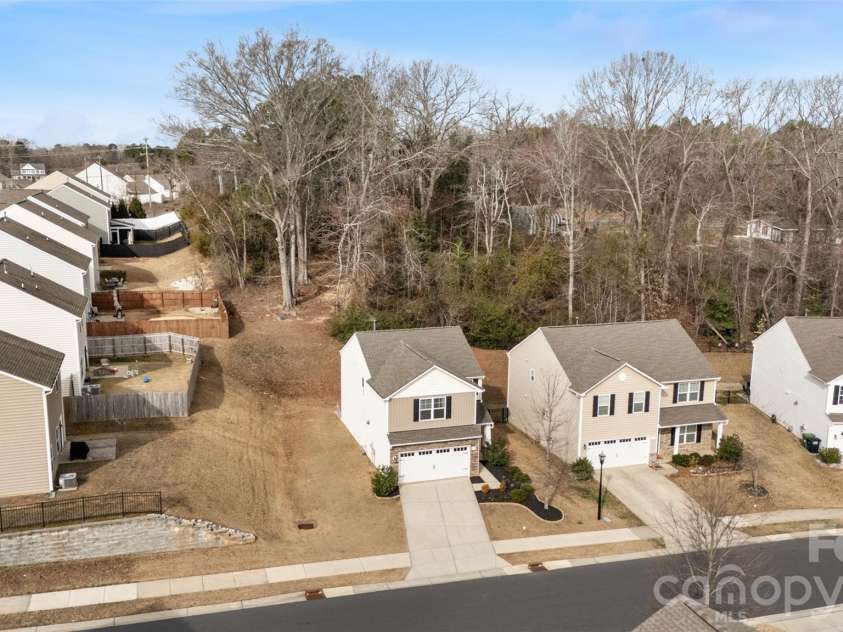 313 Praline Way, Fort Mill, SC 29715.  MLS# CAR4351105, YatesRealty ID 7100. 