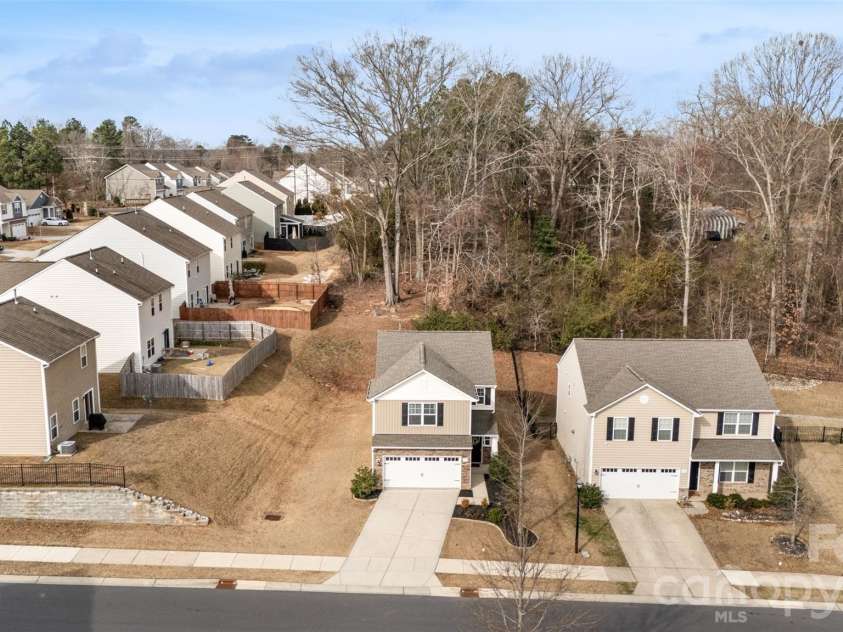 313 Praline Way, Fort Mill, SC 29715.  MLS# CAR4351105, YatesRealty ID 7100. 