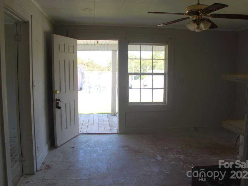 496 Spindale Street, Spindale, NC 28160.  MLS# CAR4301726, YatesRealty ID 7101. 