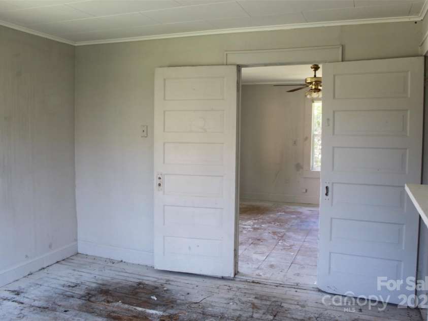 496 Spindale Street, Spindale, NC 28160.  MLS# CAR4301726, YatesRealty ID 7101. 
