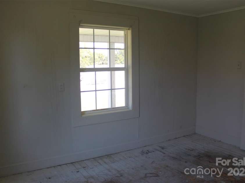 496 Spindale Street, Spindale, NC 28160.  MLS# CAR4301726, YatesRealty ID 7101. 