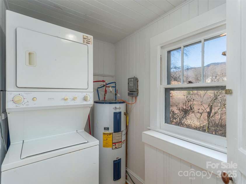 53 Chad Crawford Road, Balsam, NC 28707.  MLS# CAR4222377, YatesRealty ID 7101. 