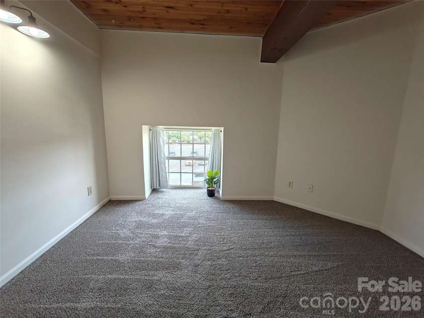 1 Buffalo Avenue, Concord, NC 28025.  MLS# CAR4395022, YatesRealty ID 7102. 
