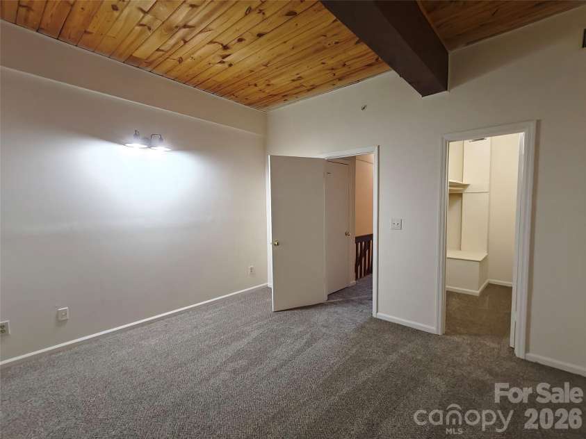 1 Buffalo Avenue, Concord, NC 28025.  MLS# CAR4395022, YatesRealty ID 7102. 