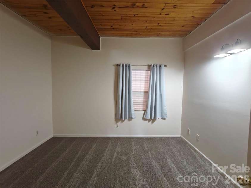1 Buffalo Avenue, Concord, NC 28025.  MLS# CAR4395022, YatesRealty ID 7102. 