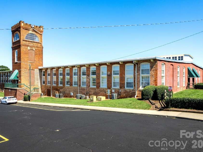 1 Buffalo Avenue, Concord, NC 28025.  MLS# CAR4395022, YatesRealty ID 7102. 