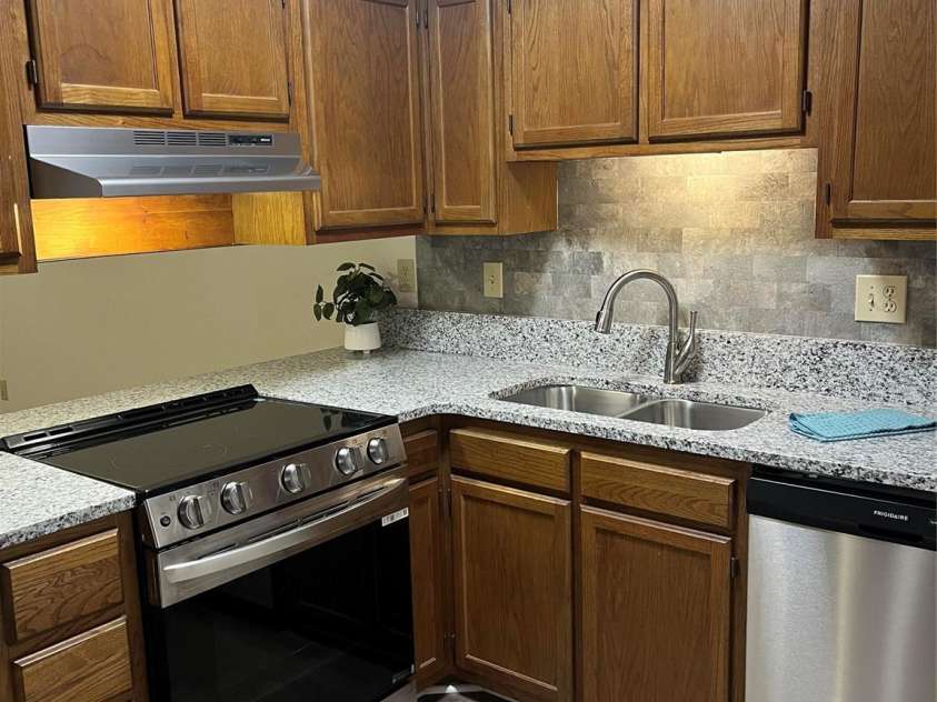 1 Buffalo Avenue, Concord, NC 28025.  MLS# CAR4418572, YatesRealty ID 7102. 