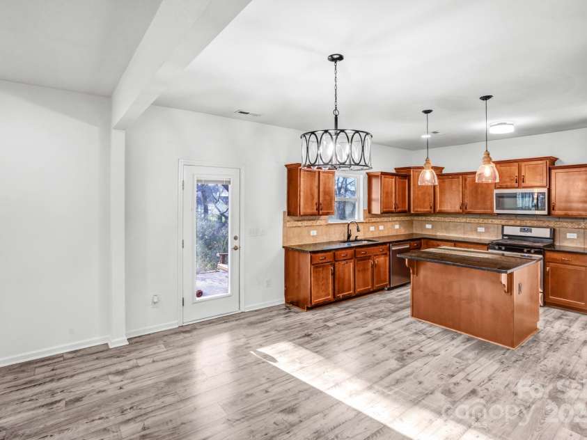 1017 Quail Run Court, Indian Land, SC 29707.  MLS# CAR4328251, YatesRealty ID 7103. 