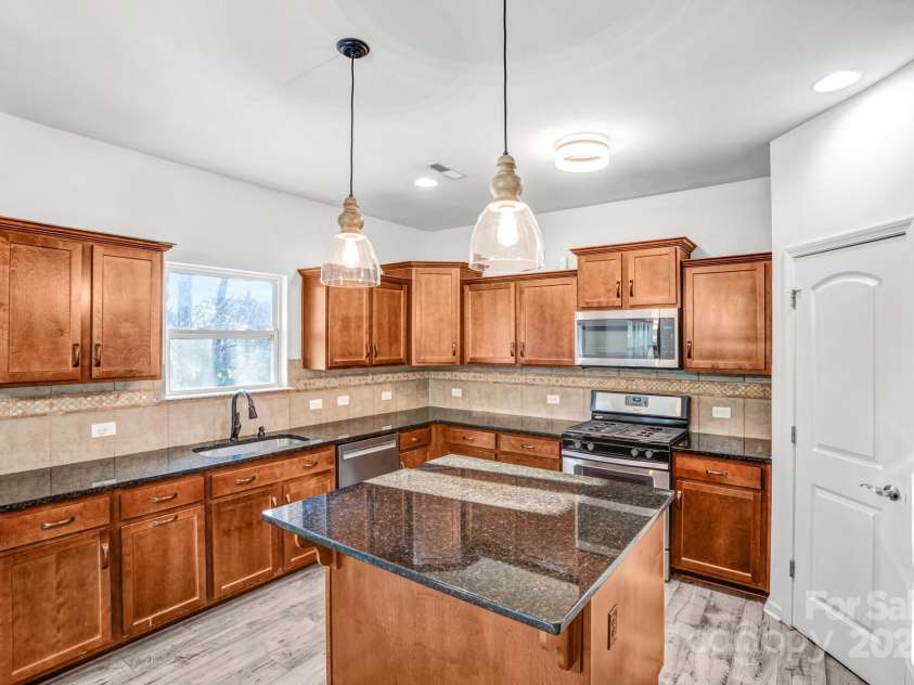 1017 Quail Run Court, Indian Land, SC 29707.  MLS# CAR4328251, YatesRealty ID 7103. 
