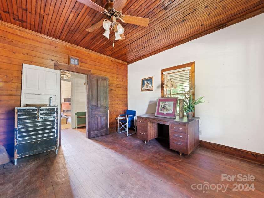 10910 Archer Road, Davidson, NC 28036.  MLS# CAR4142354, YatesRealty ID 7103. 