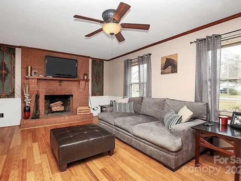 6520 Weldon Circle, Concord, NC 28027.  MLS# CAR4213418, YatesRealty ID 7104. 