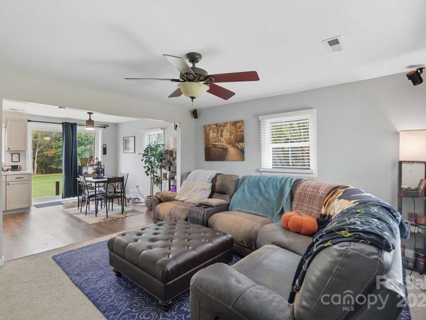 210 Roy Bell Road, Kings Mountain, NC 28086.  MLS# CAR4308756, YatesRealty ID 7105. 