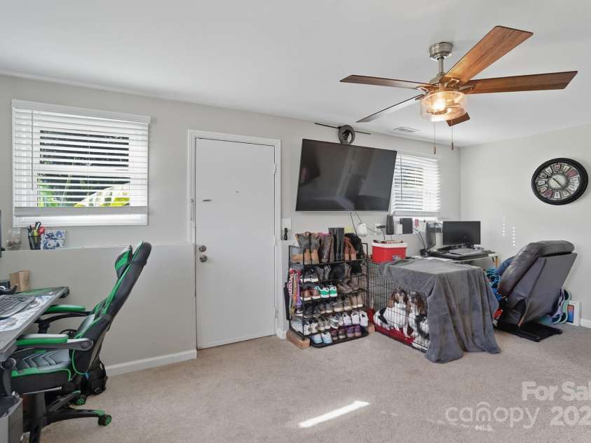 210 Roy Bell Road, Kings Mountain, NC 28086.  MLS# CAR4308756, YatesRealty ID 7105. 