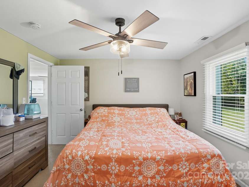 210 Roy Bell Road, Kings Mountain, NC 28086.  MLS# CAR4308756, YatesRealty ID 7105. 