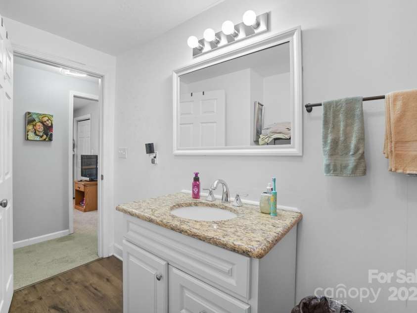 210 Roy Bell Road, Kings Mountain, NC 28086.  MLS# CAR4308756, YatesRealty ID 7105. 
