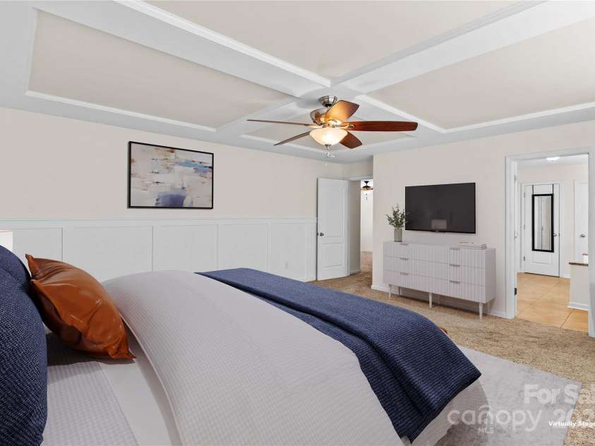 138 Byers Commons Drive, Mooresville, NC 28117.  MLS# CAR4326214, YatesRealty ID 7107. Primary Bedroom