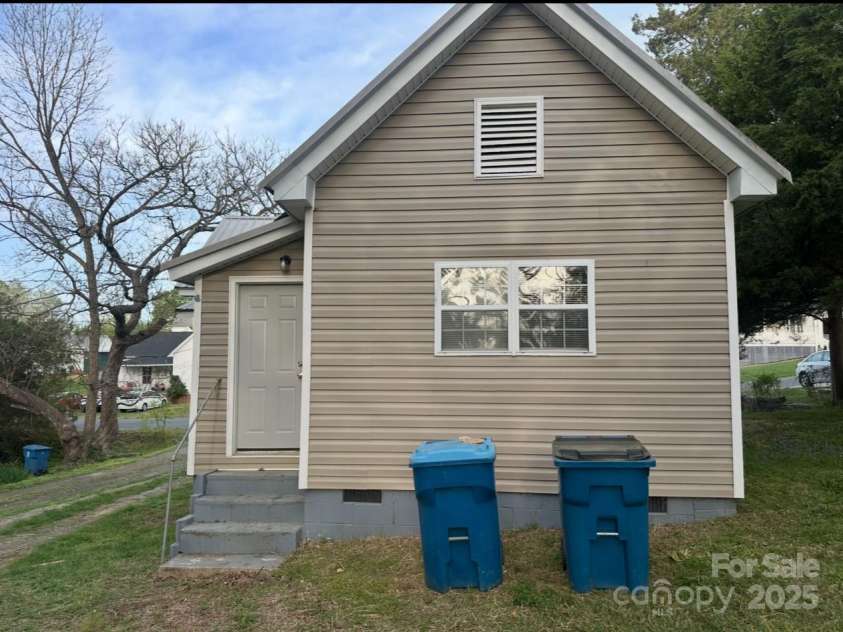 203 Watt Street, Cooleemee, NC 27014.  MLS# CAR4248521, YatesRealty ID 7108. 