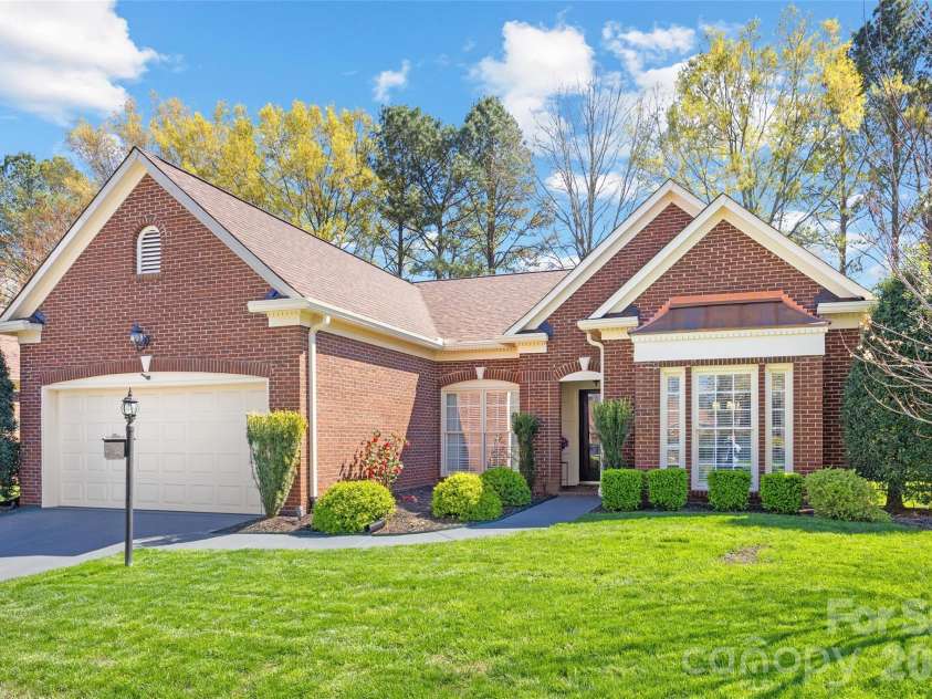 7211 Baniff Circle, Charlotte, NC 28277.  MLS# CAR4360989, YatesRealty ID 7108. 