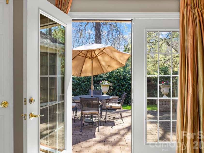 7211 Baniff Circle, Charlotte, NC 28277.  MLS# CAR4360989, YatesRealty ID 7108. 