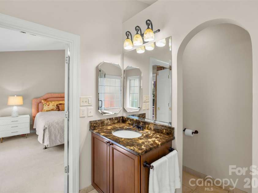 7211 Baniff Circle, Charlotte, NC 28277.  MLS# CAR4360989, YatesRealty ID 7108. 