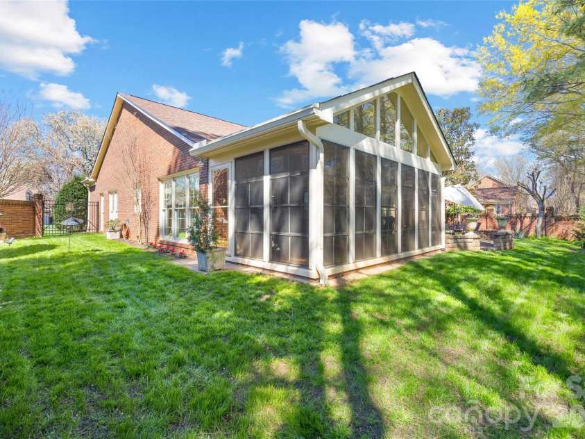 7211 Baniff Circle, Charlotte, NC 28277.  MLS# CAR4360989, YatesRealty ID 7108. 