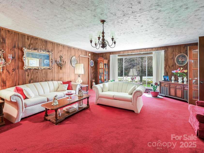 7530 NC 208 Highway, Marshall, NC 28753.  MLS# CAR4241127, YatesRealty ID 7109. 