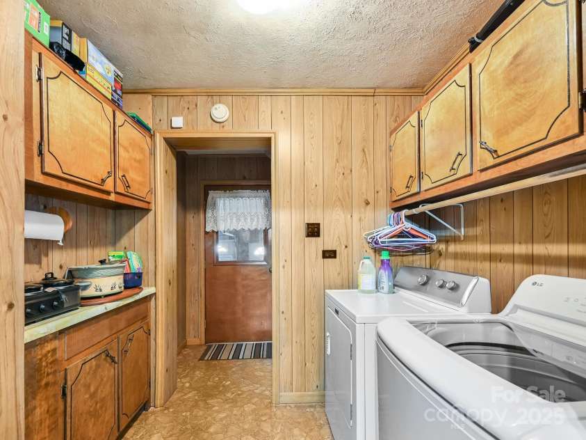 7530 NC 208 Highway, Marshall, NC 28753.  MLS# CAR4241127, YatesRealty ID 7109. 