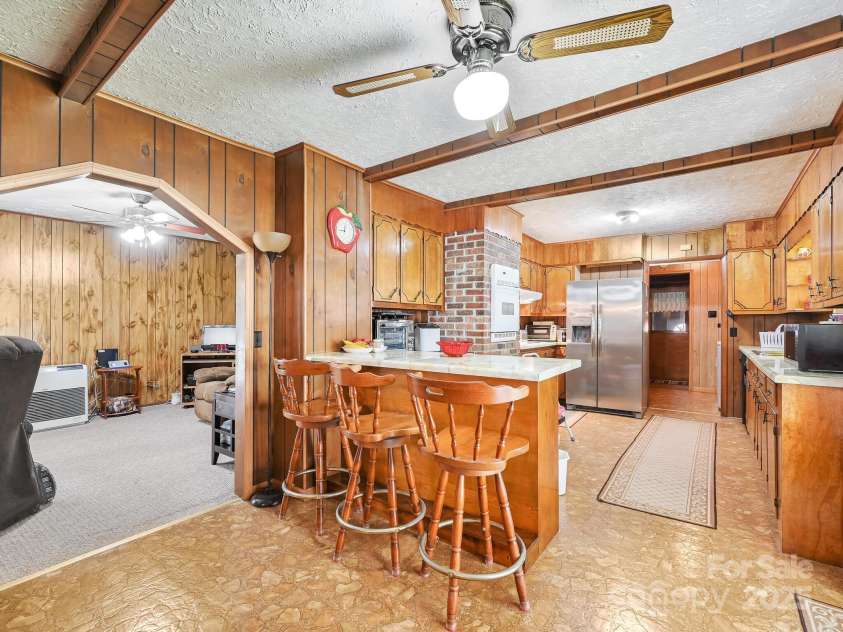 7530 NC 208 Highway, Marshall, NC 28753.  MLS# CAR4241127, YatesRealty ID 7109. 