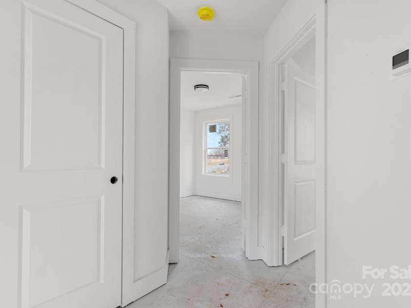 9251 Misenheimer Road, Charlotte, NC 28215.  MLS# CAR4184213, YatesRealty ID 711. 