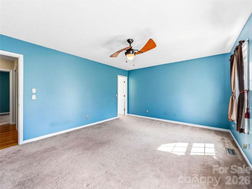 61 Rolling Hills Road, Mills River, NC 28759.  MLS# CAR4355749, YatesRealty ID 7110. Bright and Airy!