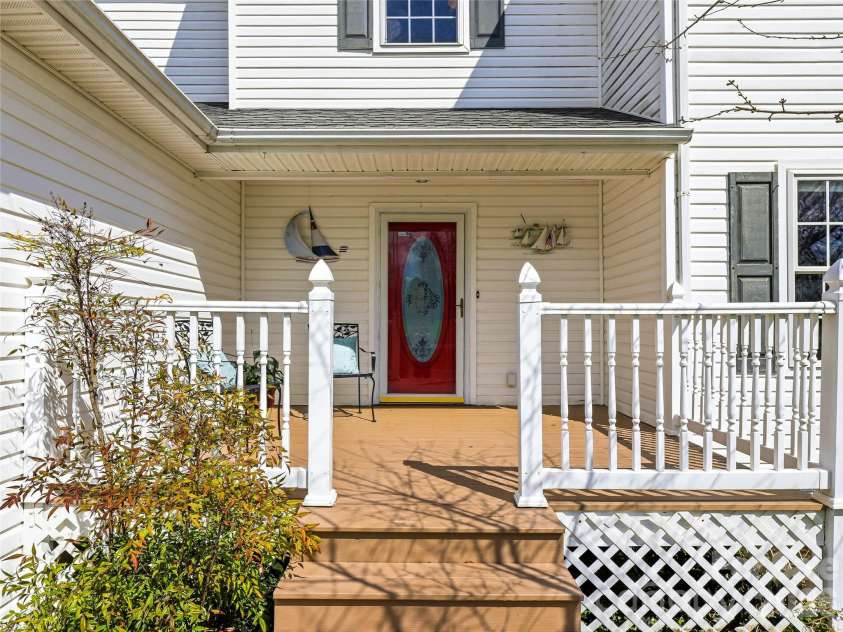 61 Rolling Hills Road, Mills River, NC 28759.  MLS# CAR4355749, YatesRealty ID 7110. Inviting front deck