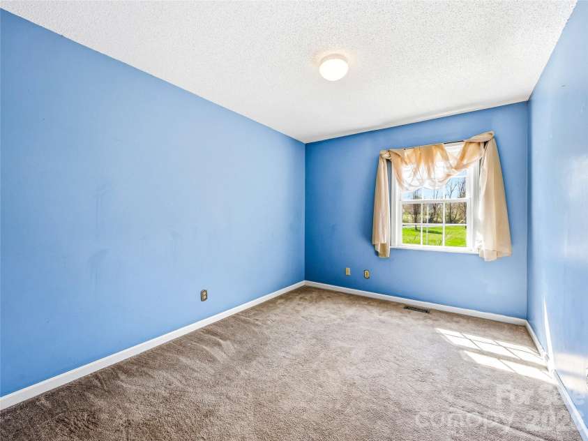 61 Rolling Hills Road, Mills River, NC 28759.  MLS# CAR4355749, YatesRealty ID 7110. Upper level office space