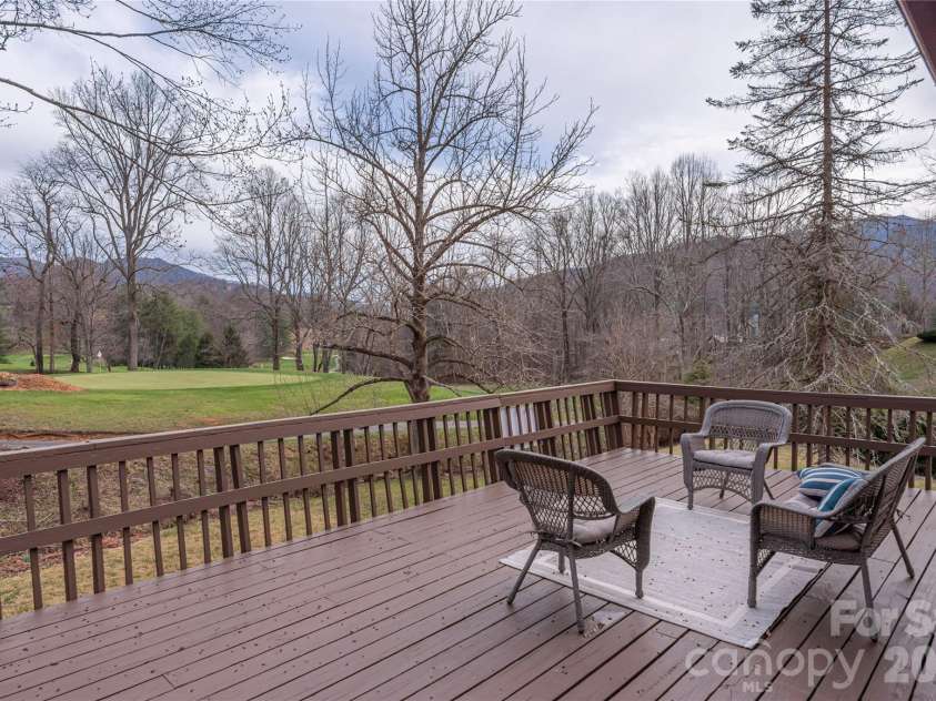 85 Dawn Lane, Canton, NC 28716.  MLS# CAR4344014, YatesRealty ID 7111. 