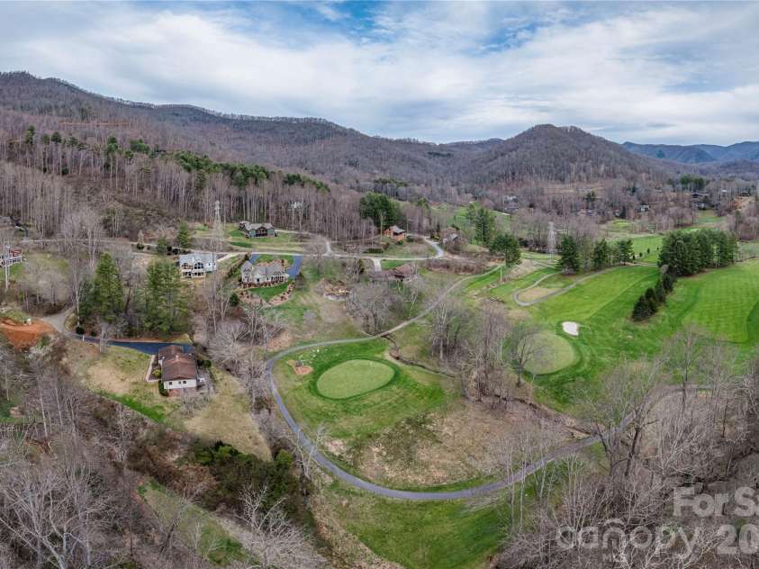 85 Dawn Lane, Canton, NC 28716.  MLS# CAR4344014, YatesRealty ID 7111. 