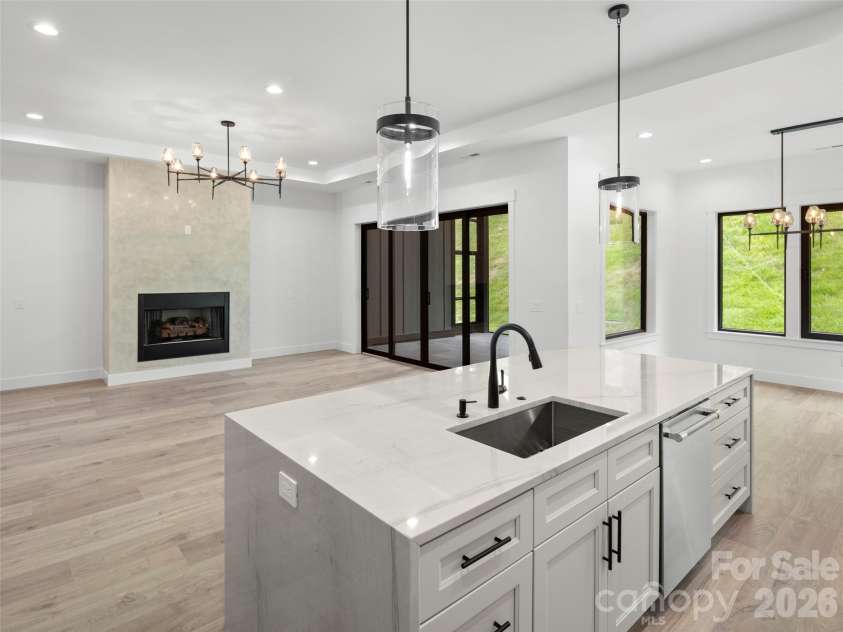 504 Blue River Drive, Arden, NC 28704.  MLS# CAR4362270, YatesRealty ID 7112. 