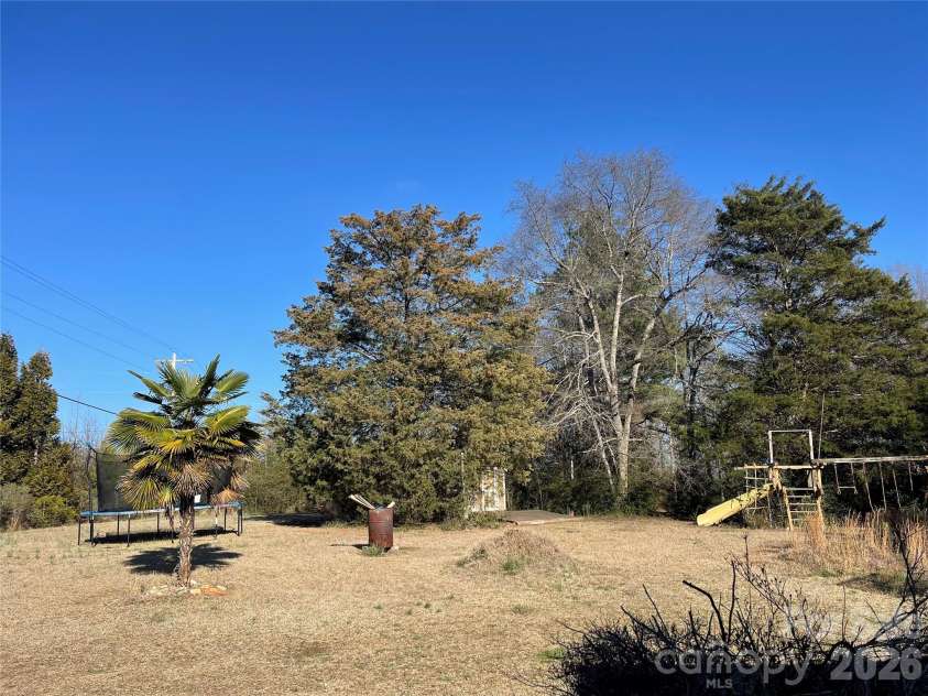4907 Delmar Griffin Road, Monroe, NC 28110.  MLS# CAR4352631, YatesRealty ID 7113. 