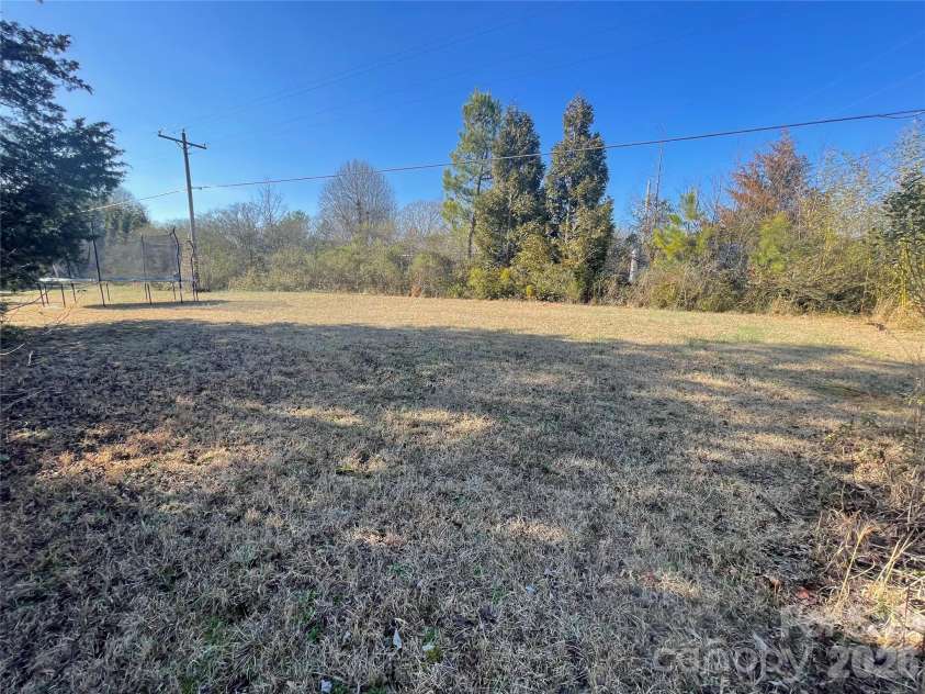 4907 Delmar Griffin Road, Monroe, NC 28110.  MLS# CAR4352631, YatesRealty ID 7113. 