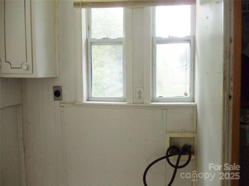 1230 Roberts Street, China Grove, NC 28023.  MLS# CAR4245902, YatesRealty ID 7117. Laundry