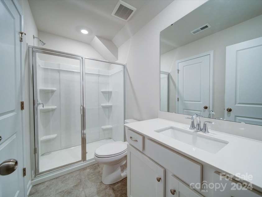 3267 Hillside Roll Road, Fort Mill, SC 29715.  MLS# CAR4205140, YatesRealty ID 7119. 