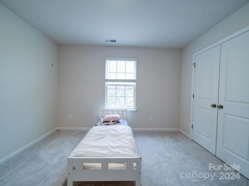 3267 Hillside Roll Road, Fort Mill, SC 29715.  MLS# CAR4205140, YatesRealty ID 7119. 