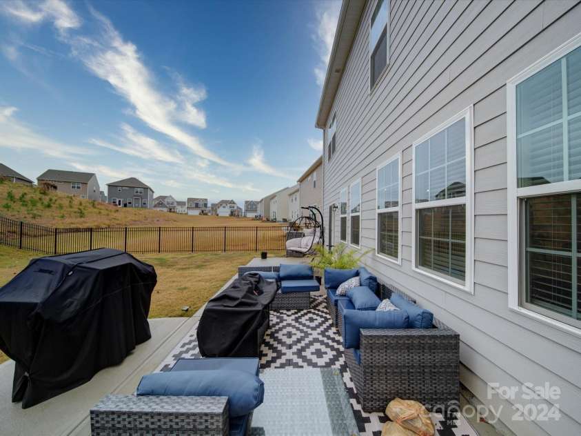3267 Hillside Roll Road, Fort Mill, SC 29715.  MLS# CAR4205140, YatesRealty ID 7119. 