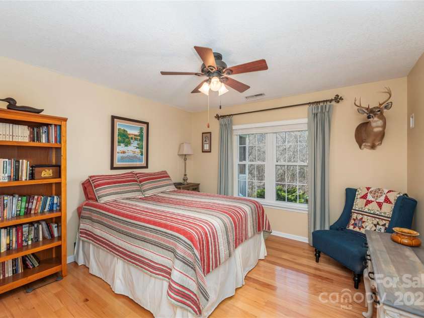 220 George Sutton Road, Waynesville, NC 28785.  MLS# CAR4330398, YatesRealty ID 712. 
