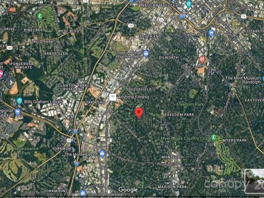 814 Selwyn Oaks Court, Charlotte, NC 28209.  MLS# CAR4170420, YatesRealty ID 712. 