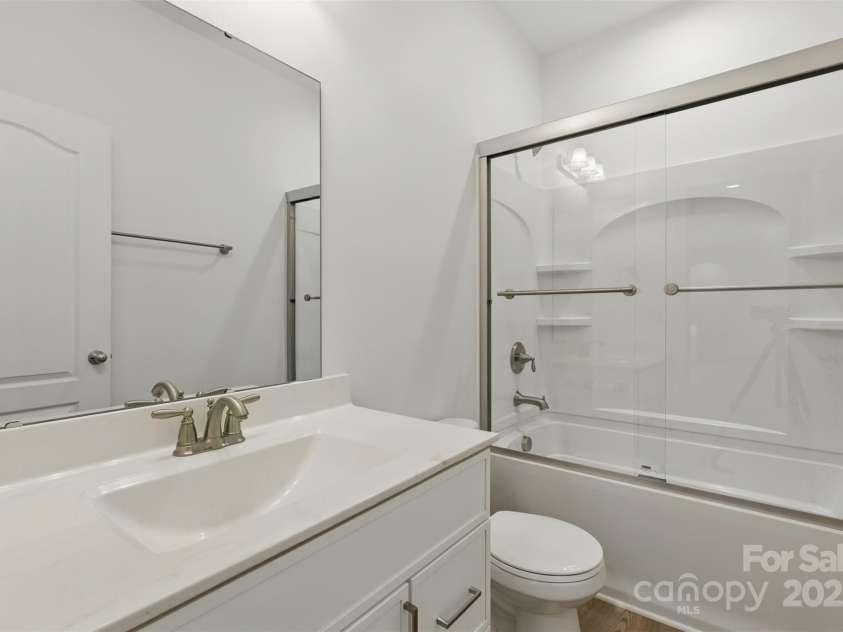 160 Belfry Loop, Mooresville, NC 28117.  MLS# CAR4235461, YatesRealty ID 7120. Main Level Guest Full Bath