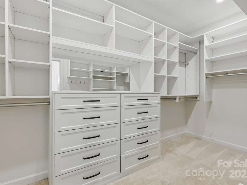 160 Belfry Loop, Mooresville, NC 28117.  MLS# CAR4235461, YatesRealty ID 7120. Primary Walk In Closet