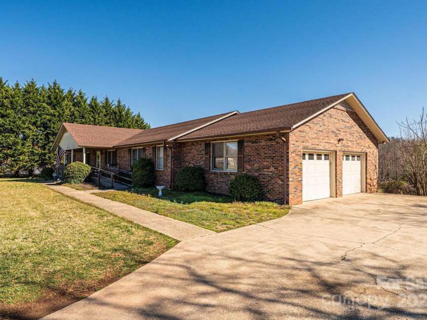 1221 Connelly Springs Road, Lenoir, NC 28645.  MLS# CAR4241302, YatesRealty ID 7121. 