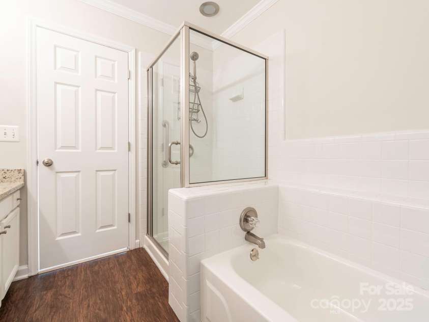 8718 Rittenhouse Circle, Charlotte, NC 28270.  MLS# CAR4246586, YatesRealty ID 7121. 